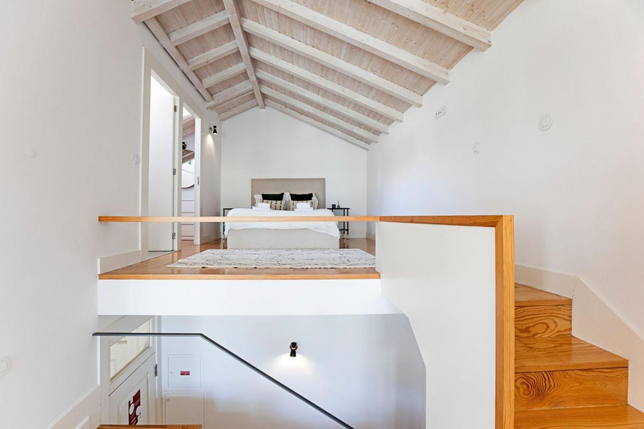 D. Joao IV Apartments By Lovelystay Porto Exterior photo